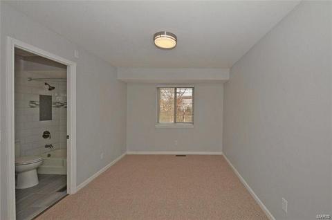 551 Golfwood Dr, Ballwin, MO 63021 photo 9