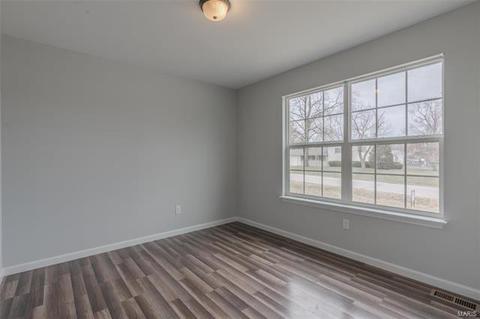 13 E Ofallon Dr, O'fallon, MO 63366 photo 14