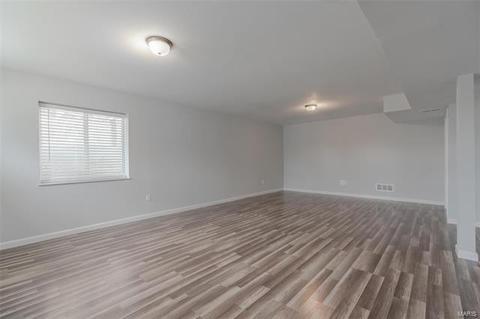 13 E Ofallon Dr, O'fallon, MO 63366 photo 16