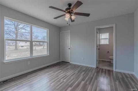 13 E Ofallon Dr, O'fallon, MO 63366 photo 11