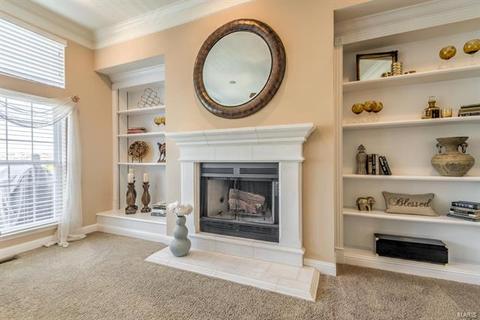 1455 Lucerne Manor Dr, Weldon Spring, MO 63304 photo 4