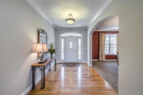 1455 Lucerne Manor Dr, Weldon Spring, MO 63304 photo 21