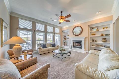 1455 Lucerne Manor Dr, Weldon Spring, MO 63304 photo 3