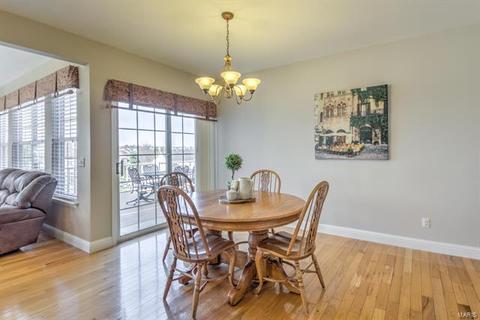 1455 Lucerne Manor Dr, Weldon Spring, MO 63304 photo 12