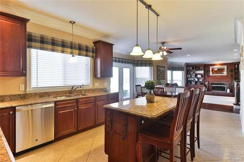 518 Meramec View Dr, Eureka, MO 63025 photo 14