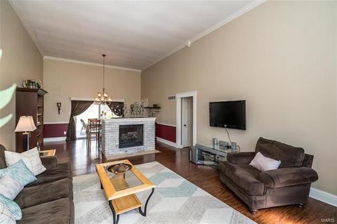 815 Boleyn, Manchester, MO 63021 photo 4