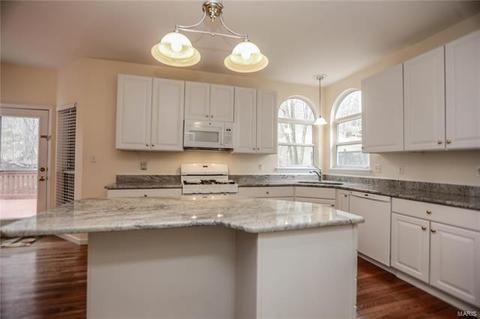 650 Legends View Dr, Eureka, MO 63025 photo 15