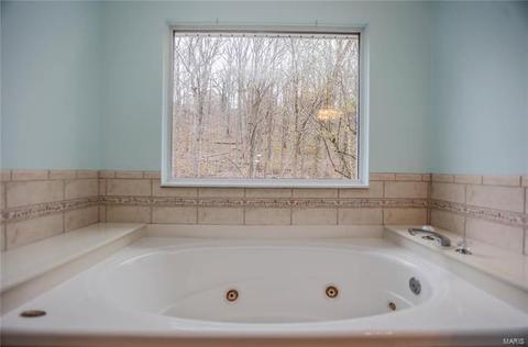 650 Legends View Dr, Eureka, MO 63025 photo 25