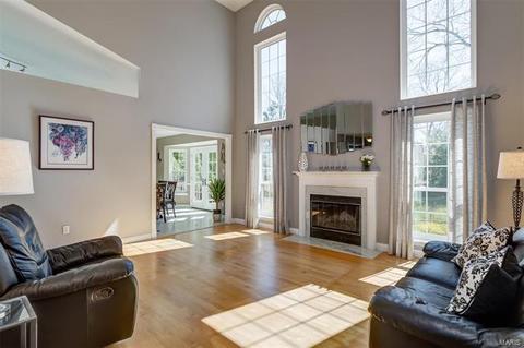 638 Fox Hill Estates Dr, Manchester, MO 63021 photo 11