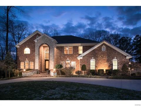 1311 Boly Ln, Ballwin, MO 63021 photo 1