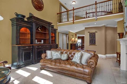 1311 Boly Ln, Ballwin, MO 63021 photo 7
