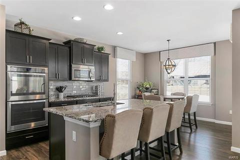 101 Grenache Ct, O'fallon, MO 63368 photo 4