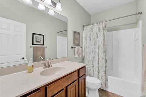 497 Coachgate Ct, Ballwin, MO 63021 photo 24