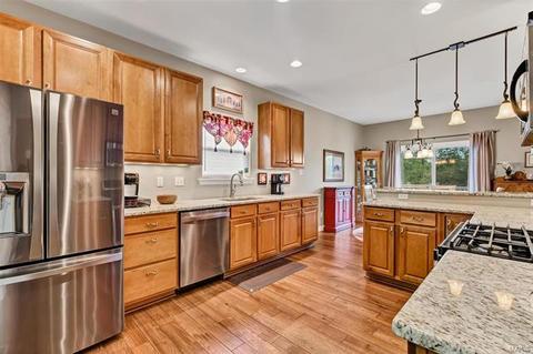 497 Coachgate Ct, Ballwin, MO 63021 photo 10