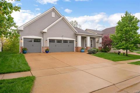 497 Coachgate Ct, Ballwin, MO 63021 photo 3