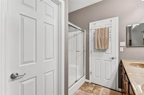 497 Coachgate Ct, Ballwin, MO 63021 photo 21