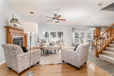 5979 Mergenthal, Weldon Spring, MO 63304 photo 11