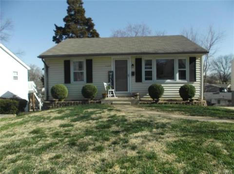 1124 Spring Ave, Saint Charles, MO 63301 photo 15