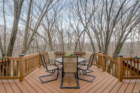 674 Carman Meadows Dr, Ballwin, MO 63021 photo 38