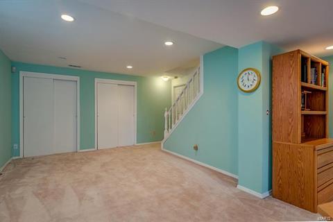 674 Carman Meadows Dr, Ballwin, MO 63021 photo 37