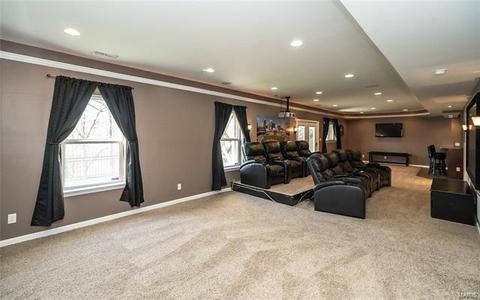 1368 Kiefer Bluffs Dr, Ballwin, MO 63021 photo 32