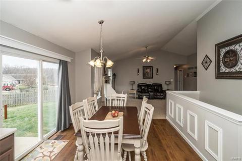 49 W Park Dr, O'fallon, MO 63366 photo 8