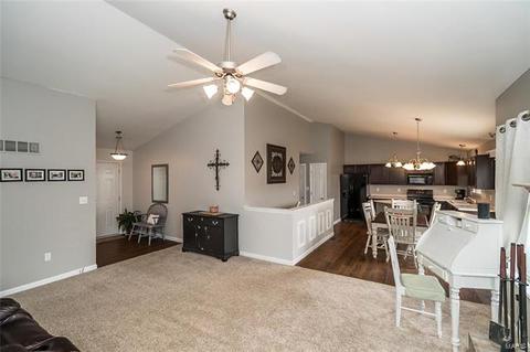 49 W Park Dr, O'fallon, MO 63366 photo 5