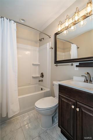 807 Rauscher Dr, Ballwin, MO 63011 photo 21
