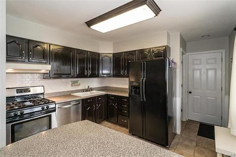 807 Rauscher Dr, Ballwin, MO 63011 photo 18