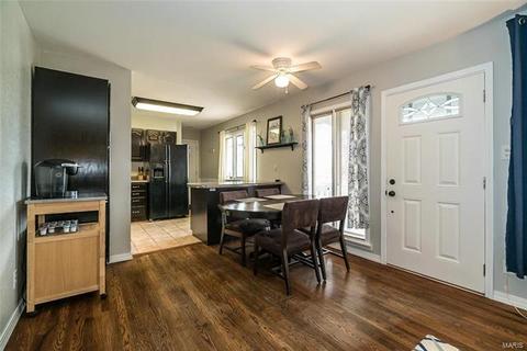 807 Rauscher Dr, Ballwin, MO 63011 photo 12