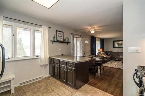 807 Rauscher Dr, Ballwin, MO 63011 photo 16