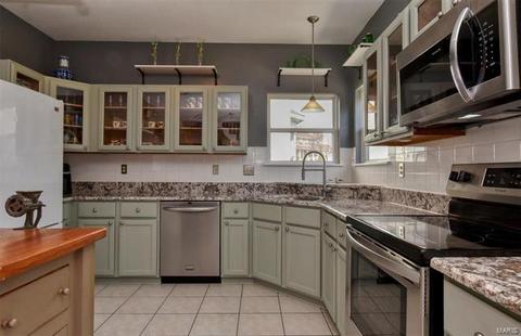 4 Eads Ct, O'fallon, MO 63368 photo 9