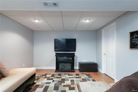 739 Hyde Dr, O'fallon, MO 63366 photo 26