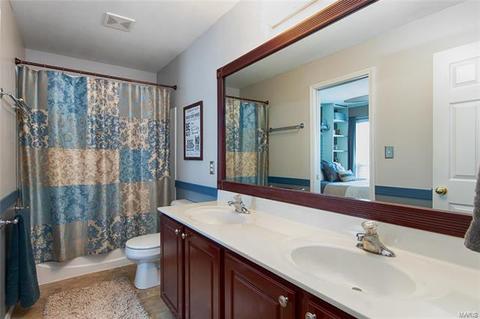 739 Hyde Dr, O'fallon, MO 63366 photo 21