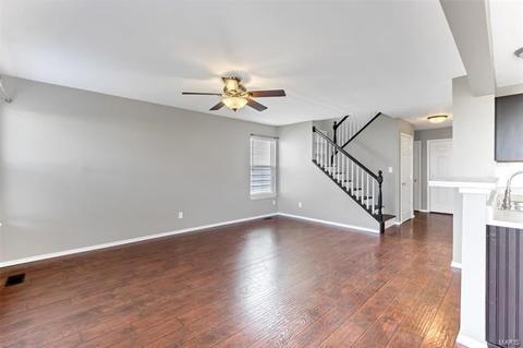 17 W Homefield Pt, O'fallon, MO 63366 photo 3
