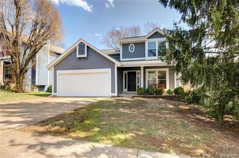 816 Ginger Wood Ct, Ballwin, MO 63021 photo 2