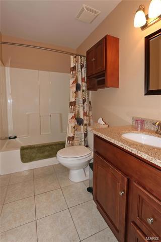 357 Round Tower, Saint Charles, MO 63304 photo 30