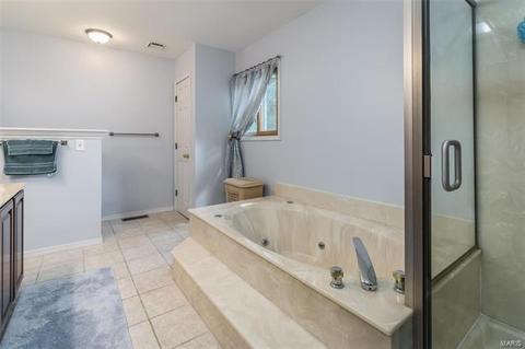 357 Round Tower, Saint Charles, MO 63304 photo 72