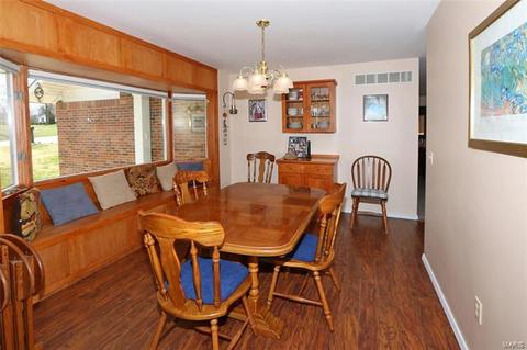 357 Round Tower, Saint Charles, MO 63304 photo 11