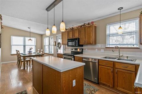 2650 Breezy Point Ln, O'fallon, MO 63368 photo 17
