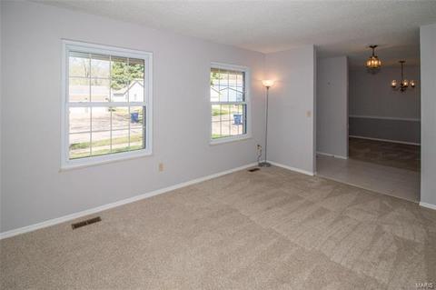 820 Justerini Dr, Ballwin, MO 63011 photo 7