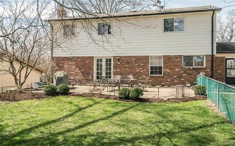 12 Cool Meadows Dr, Ballwin, MO 63011 photo 33
