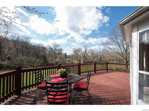 2583 Barrett Place Dr, Ballwin, MO 63021 photo 21