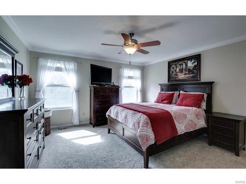 2583 Barrett Place Dr, Ballwin, MO 63021 photo 10