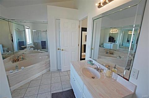 2807 Royallview Way, O'fallon, MO 63368 photo 16