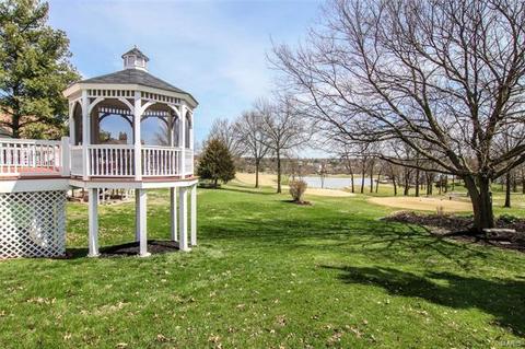 548 Malinmor Dr, Weldon Spring, MO 63304 photo 6