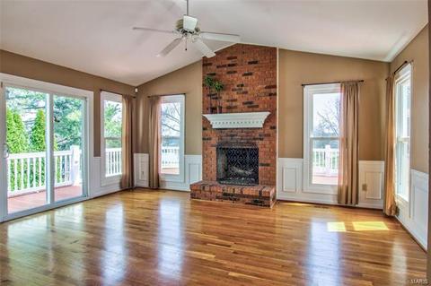 548 Malinmor Dr, Weldon Spring, MO 63304 photo 21
