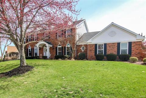 548 Malinmor Dr, Weldon Spring, MO 63304 photo 2