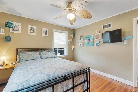 9422 Mackenzie Rd, Saint Louis, MO 63123 photo 20