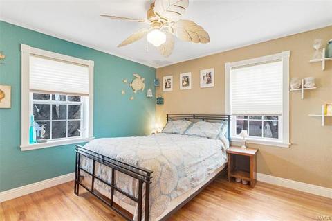 9422 Mackenzie Rd, Saint Louis, MO 63123 photo 19